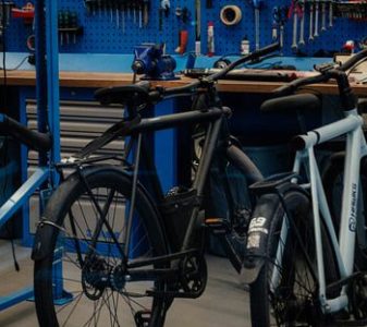 E-bike servicing tool